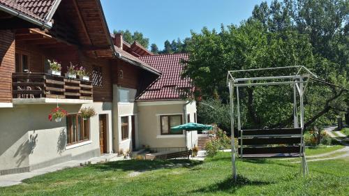 Hostal Pensiunea Laura