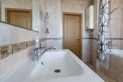 Nataliya's Flat Apartments Shcherbakovskiy Pereulok 7