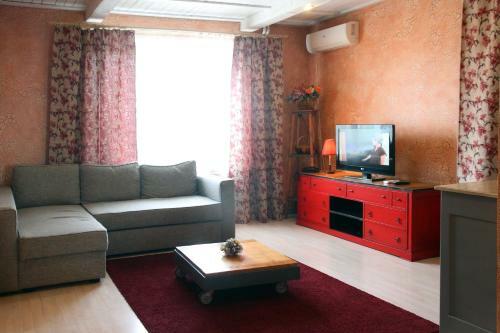 La Mezon Hotel