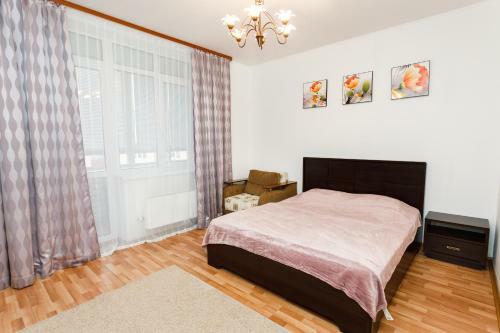 Apartment Domashny Uyut Na Malysheva 4b