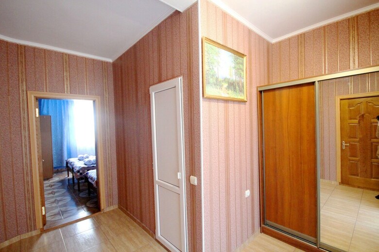 Hostal Saratov Guest House