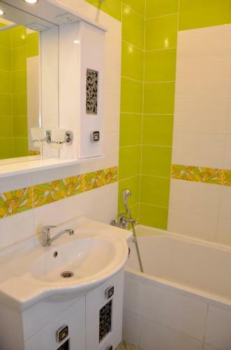 Apartments Chistopolskaya 85a