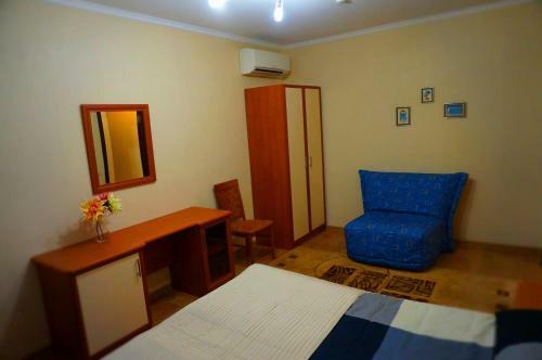 Hostal Angela Guesthouse