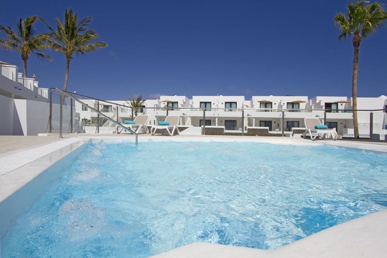 Hotel Aqua Suites