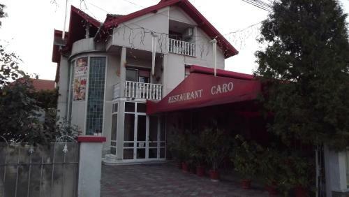 Hostal Pensiunea Caro