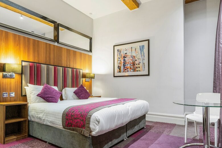 Aparthotel Roomzzz Manchester