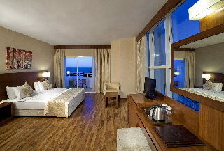 Hotel Sentido Roma Beach