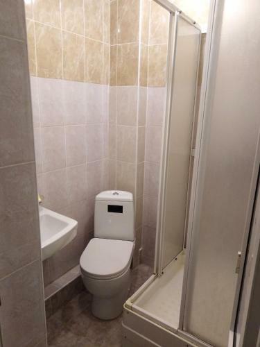 Hostal Ellaisa Guest House