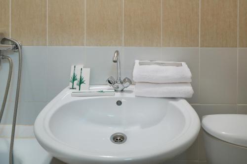 Hotel Gostinitsa Ramn Econom