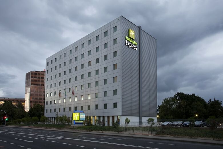 Hotel Holiday Inn Express Geneva Airport