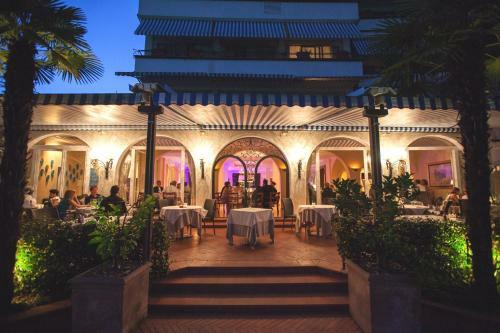 Villa Favorita - Parkhotel Delta