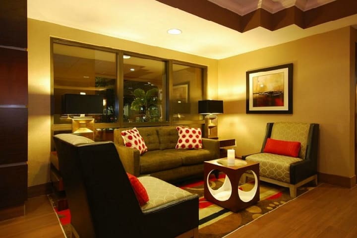 Hotel Hampton Inn Fort Myers Airport