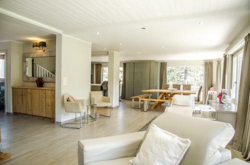 Chalet Delphin 6.5 - Griwarent Ag