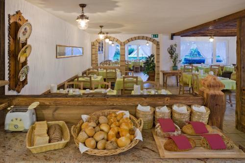Hostal Annex Antika