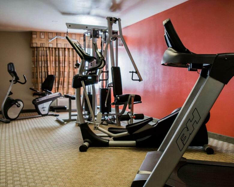 Hotel Quality Inn & Suites