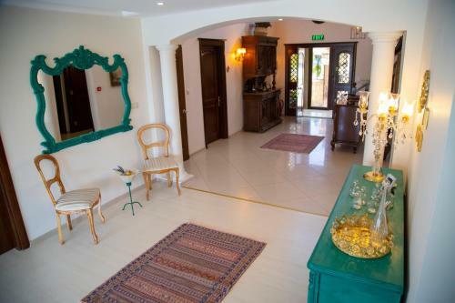 Hotel Teddy Luxury Ala�at?