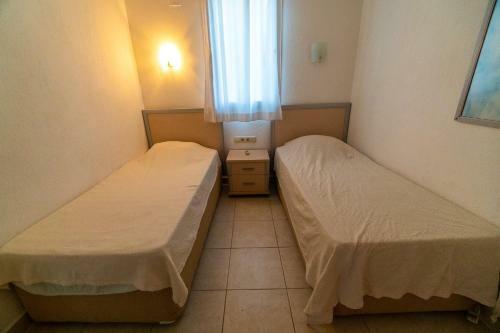 Grand Sea View Aparts