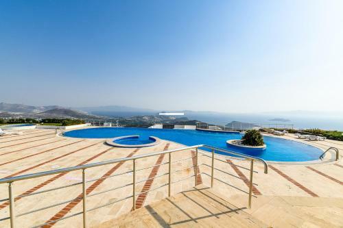 Grand Sea View Aparts