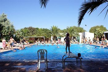 Bed & Breakfast Kamemi Camping Village