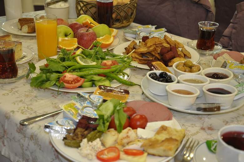 Kayalar Hotel