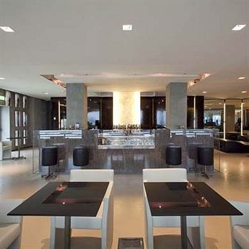 Yoda Hotel Horizon