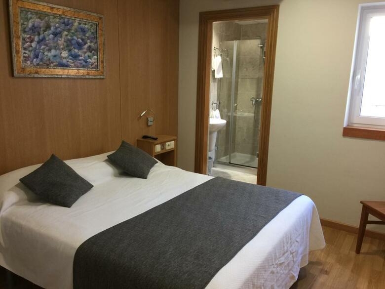 Hostal Izaga