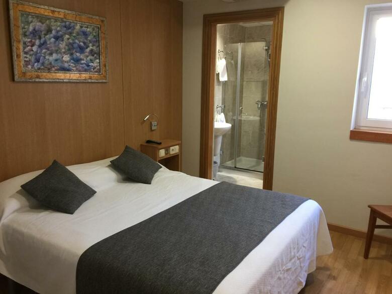 Hostal Izaga
