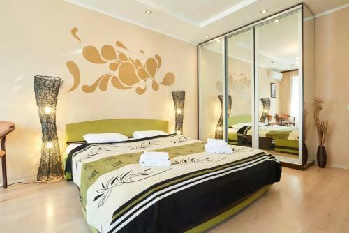 Home Hotel Apartments On Kontraktova Ploshcha