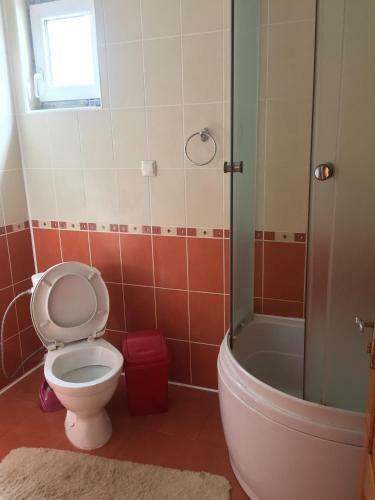 Lodge Guest House U Myrona