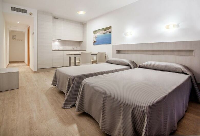 Apartamentos Sol Y Vera