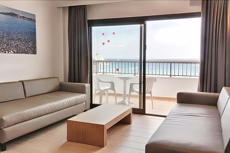 Apartamentos Sol Y Vera