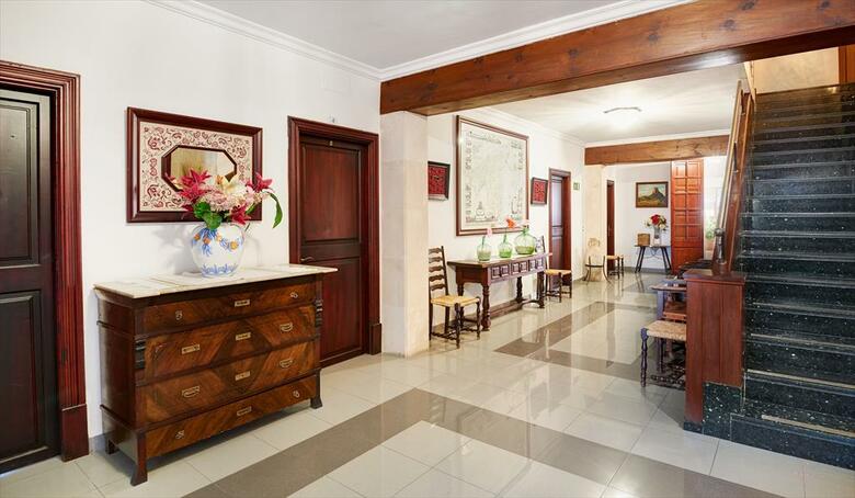 More Hotel