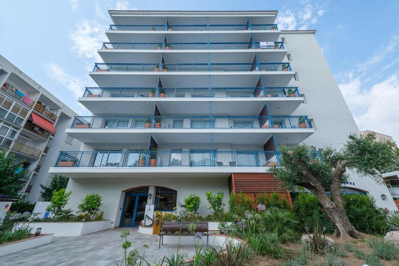 �ncora Salou La Siesta Apartments