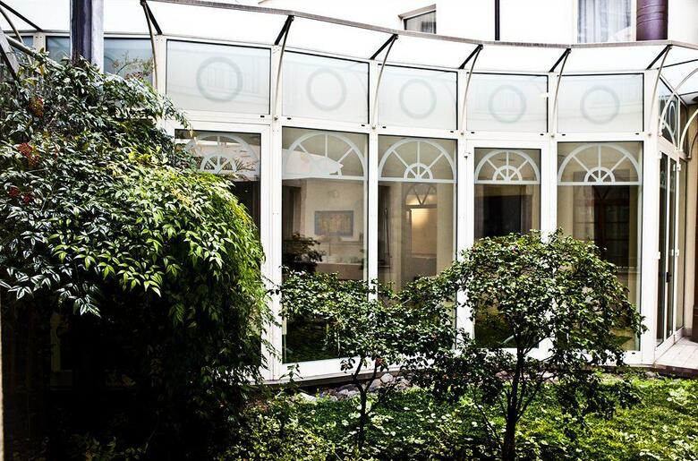 Hotel Holiday Inn Milan Garibaldi Station