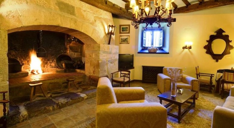 Hotel Parador de Cangas