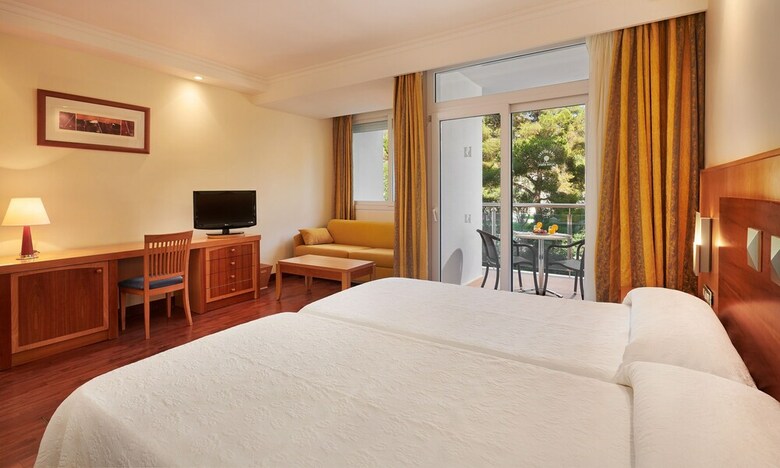 Hotel Hipotels Eurotel Punta Rotja