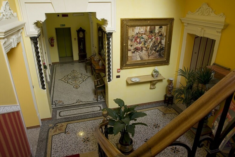 Hotel Principi D Acaja