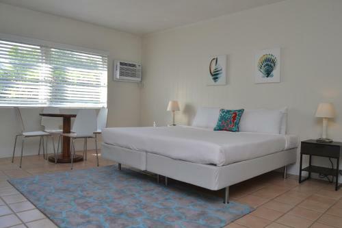 Solas A North Beach Village Resort Hotel