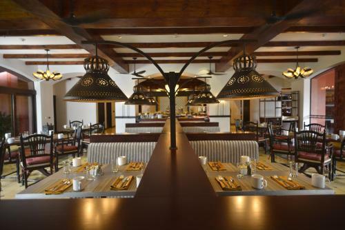 Hotel Los Sue�os Marriott Ocean & Golf Resort