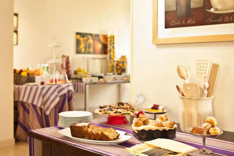 Al Tezzon Hotel