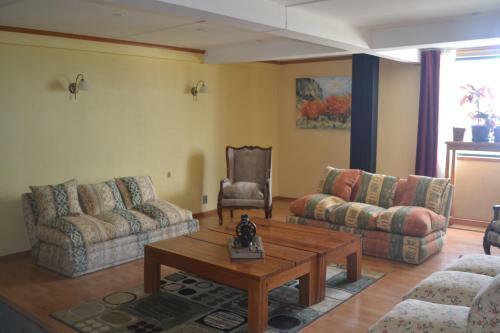 Hotel Saltos Del Paine