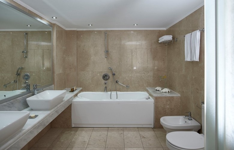 Hotel Ikaros Beach Luxury Resort & Spa