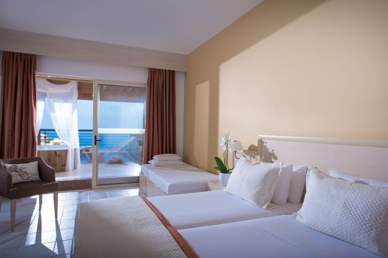 Blue Bay Resort & Spa Hotel