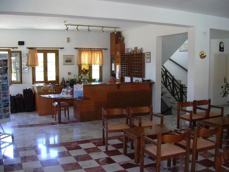 Apartments Camari Garden Hotel