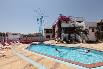 Hotel Paul Marie Apartments