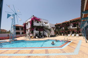 Hotel Paul Marie Apartments