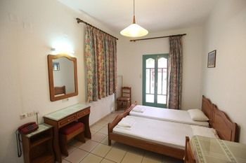 Hotel Paul Marie Apartments