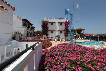 Hotel Paul Marie Apartments
