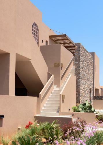 Hotel Paralos Venus Suites Adults Only