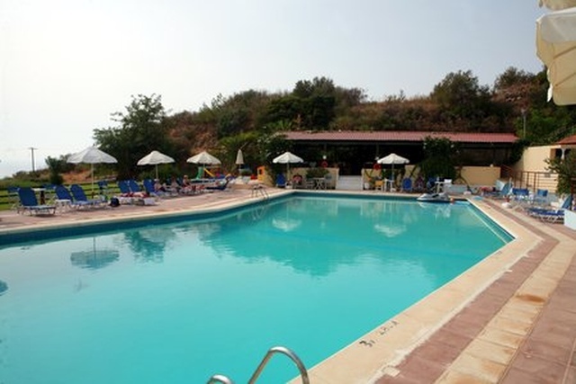 Karavados Beach Hotel & Bungalows